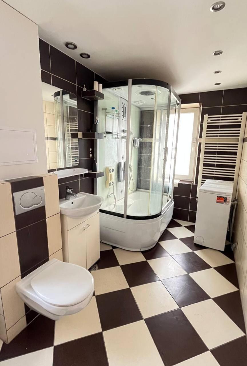 Comfy, Nice And Small Room In 크라쿠프 외부 사진