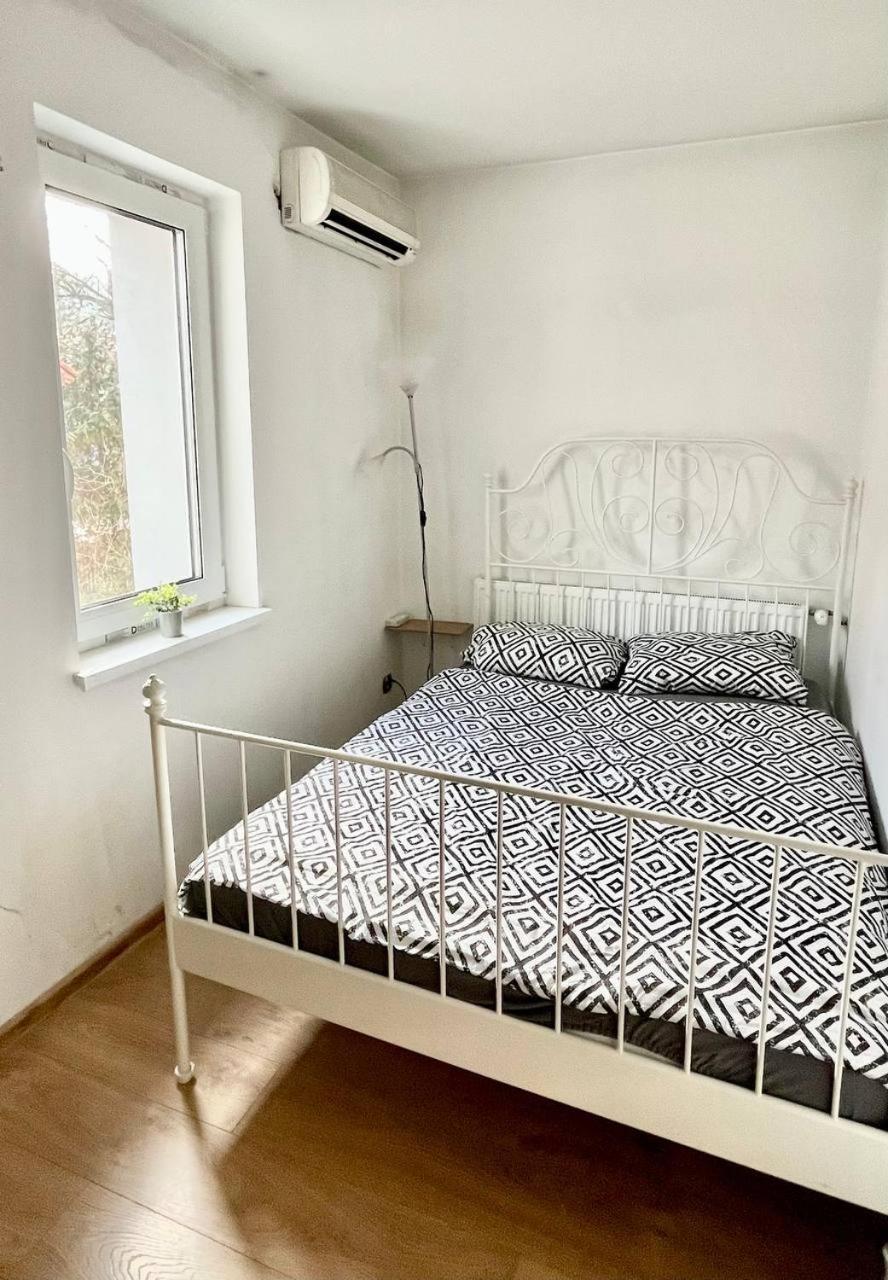 Comfy, Nice And Small Room In 크라쿠프 외부 사진